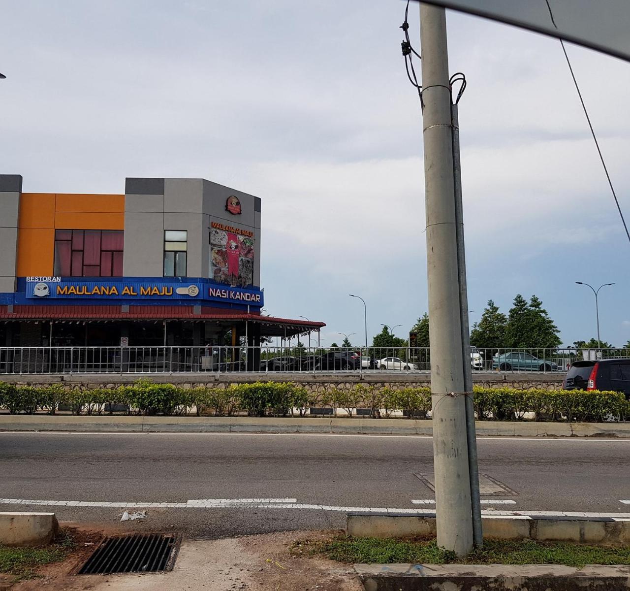 Selendang In Krubong Near Std Hang Jebat, Mitc & Utem Malacca Exterior photo